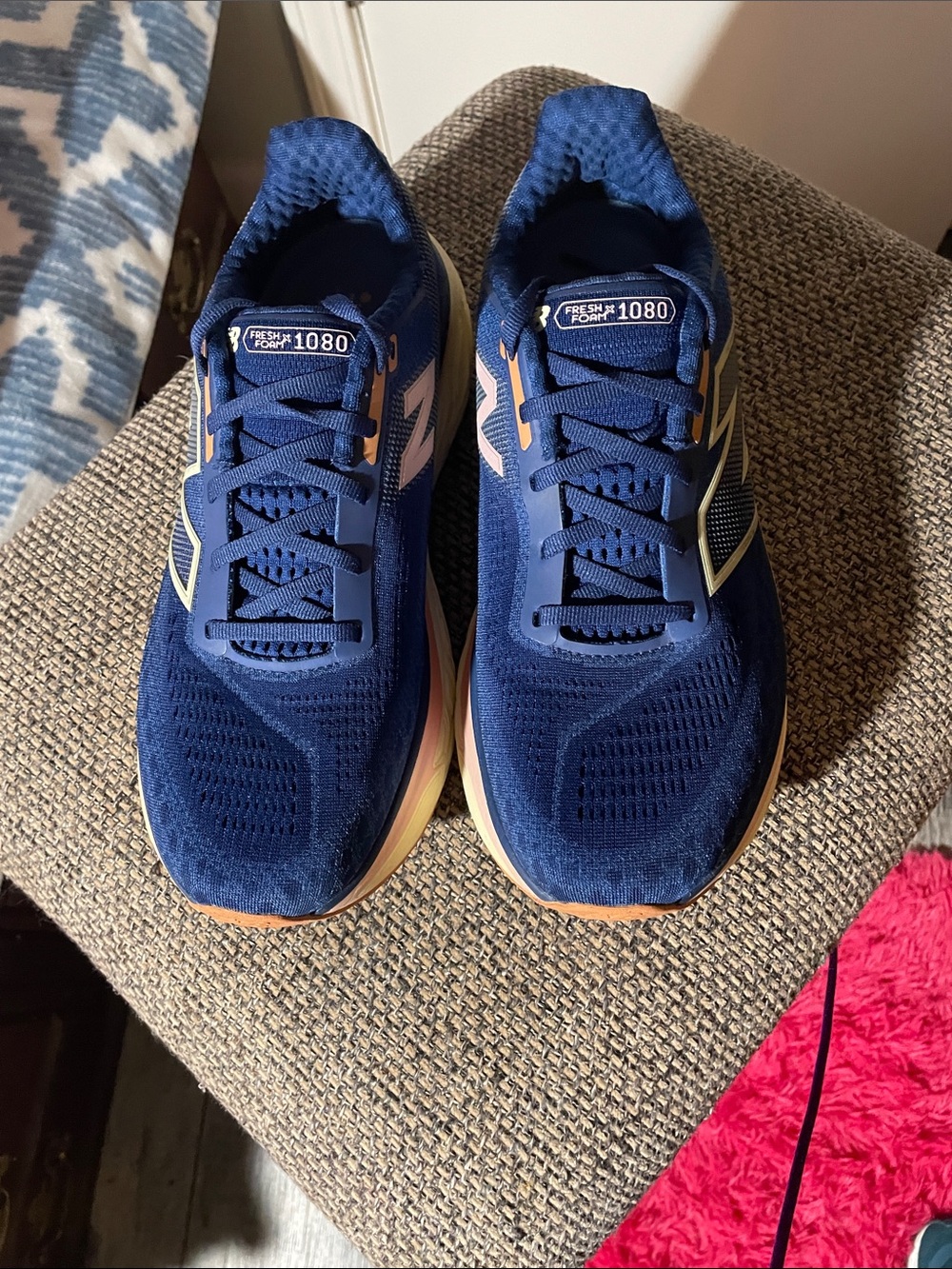 New Balance Navy And PeachWomen’s Fresh Foam 1080 Athletic Shoes Sz 9.5.